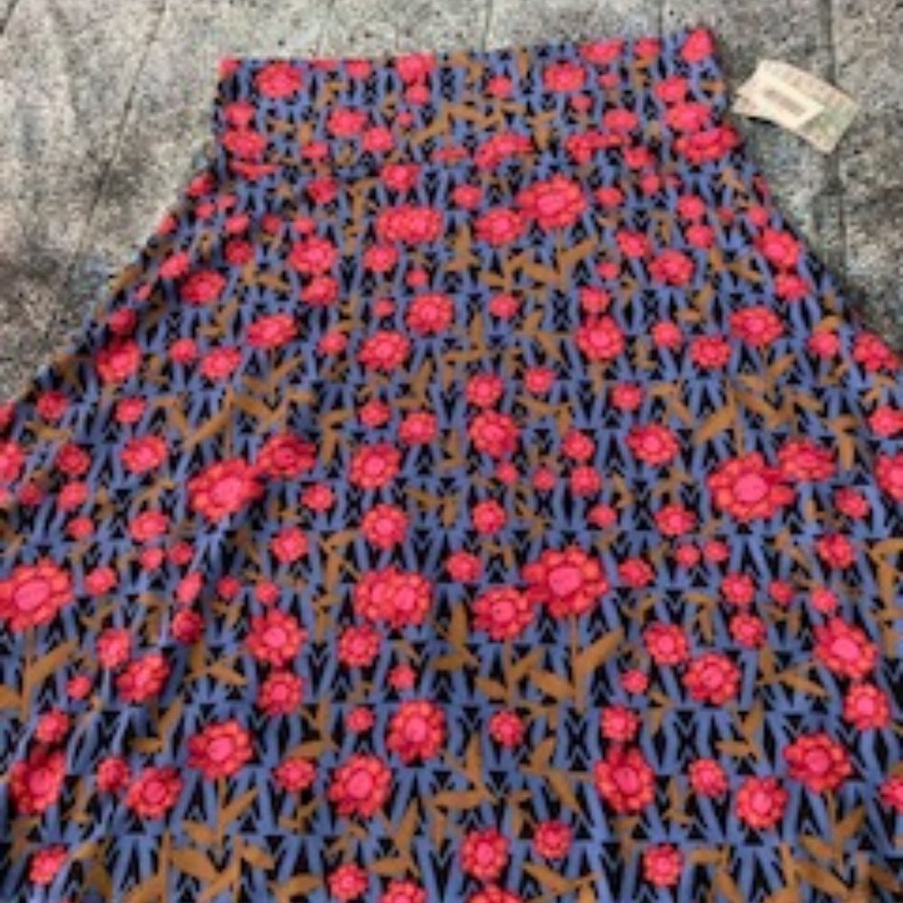 Lularoe Azure floral skirt with tags